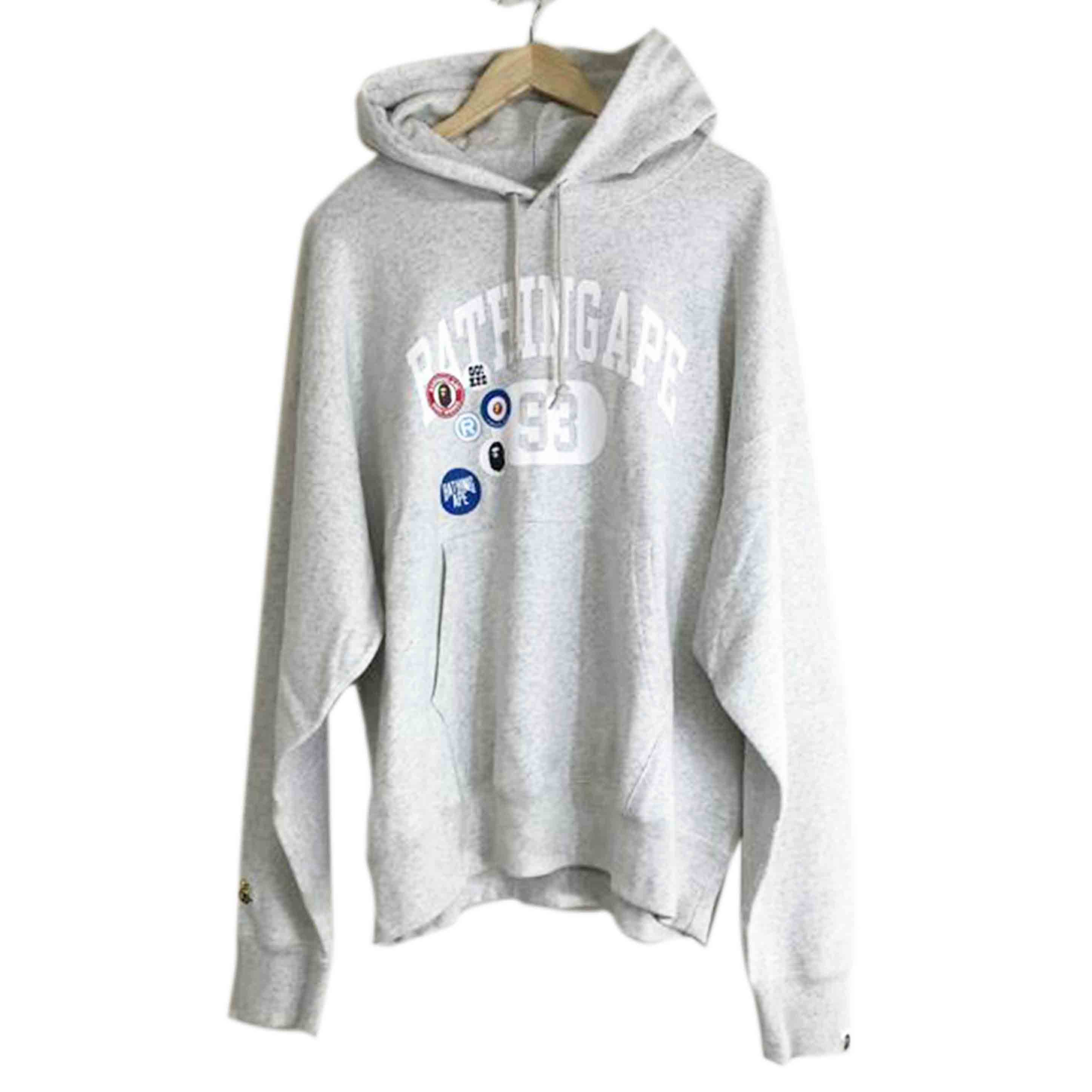 A　BATHING　APE アベイシングエイプ/ロゴパッチ　パーカー/001PPＨ801012Ｍ//Bランク/51