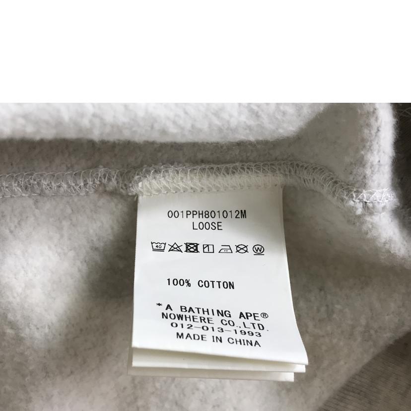 A　BATHING　APE アベイシングエイプ/ロゴパッチ　パーカー/001PPＨ801012Ｍ//Bランク/51