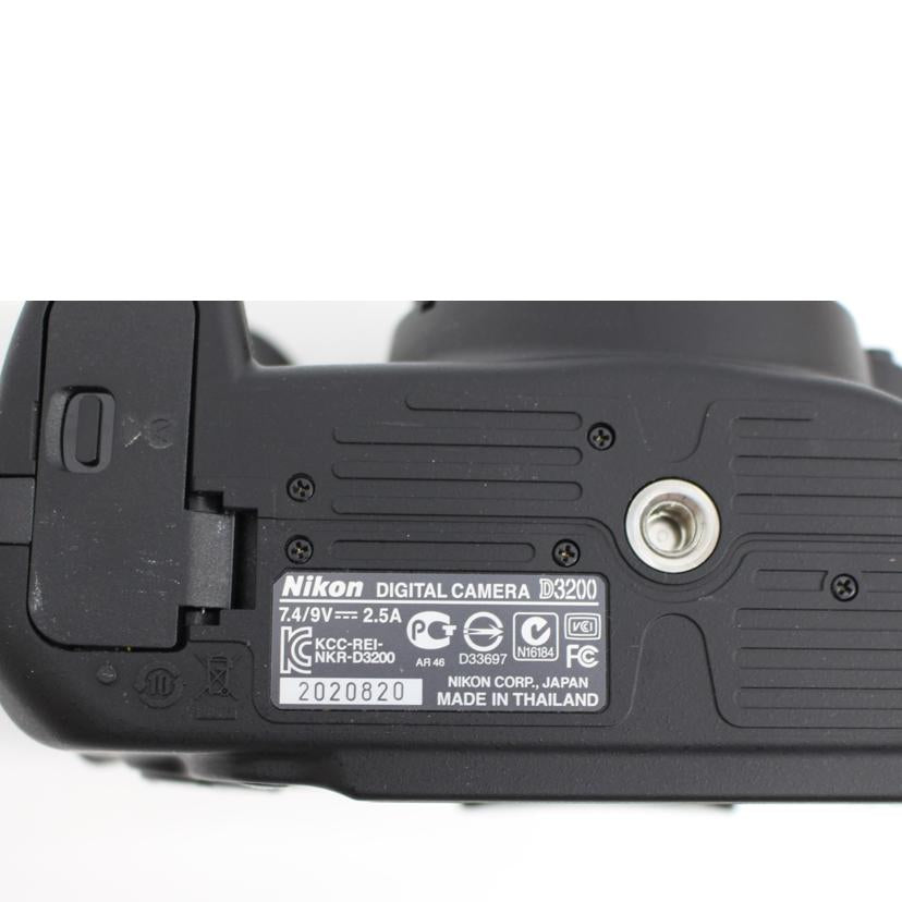Nikon ニコン/デジタル一眼／D3200　ボディ　/D3200 ボディ //2020820/Aランク/75