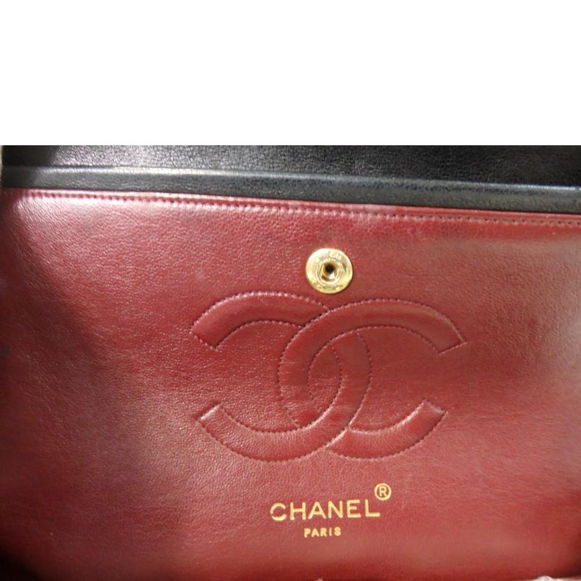 CHANEL シャネル/マトラッセ／ダブルフラップ25チェーンショルダー／黒／ゴールド金具/A01112//297****/ABランク/84