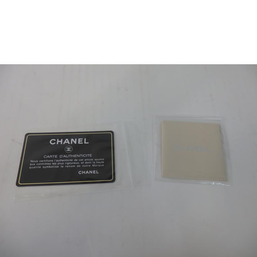 CHANEL シャネル/ココマーク／マトラッセショルダーバッグ／バレンタイン限定／アイコンチャーム／赤／ゴールド金具//142****/Bランク/84