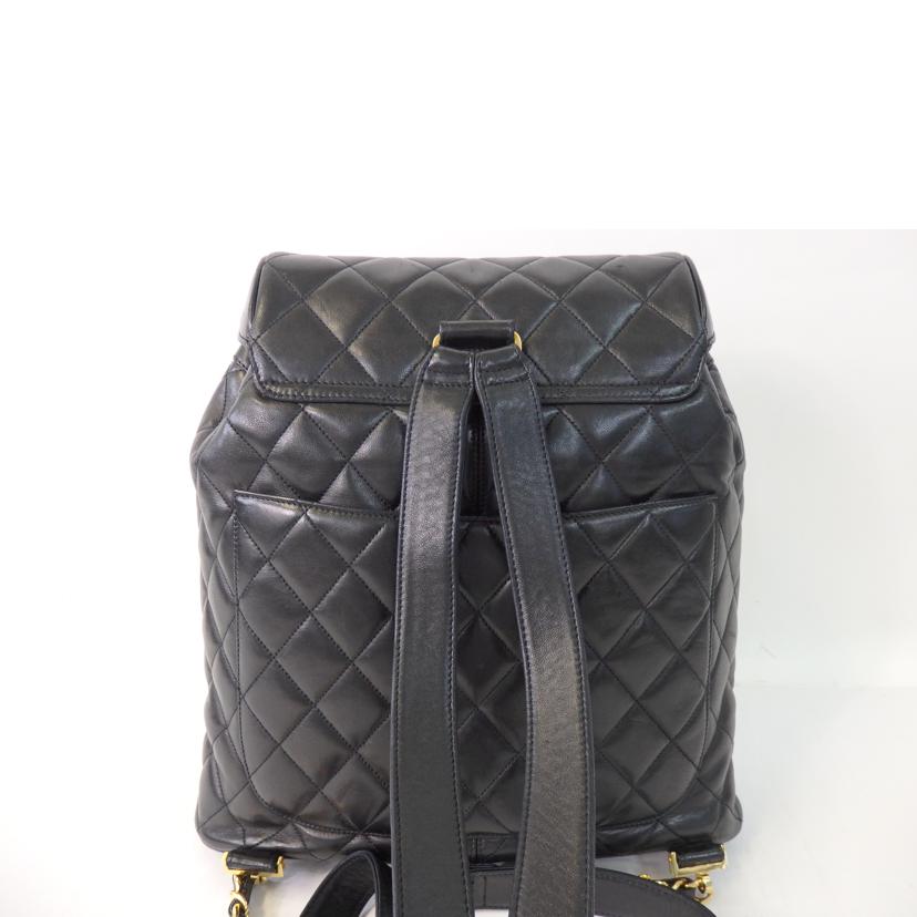 CHANEL シャネル/マトラッセ／サークルココマーク／リュックサック／黒／ゴールド金具//473****/Bランク/84