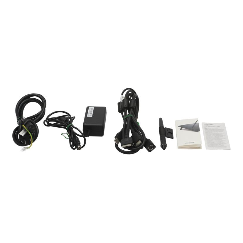 Wacom ワコム　/液晶ペンタブレット／Cintiq　16/DTK-1660K0D//2CQ00X1003382/Bランク/41