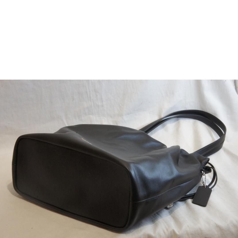 COACH/レザーバケットトートブラックSV金具/CV947//C25**/SAランク/92