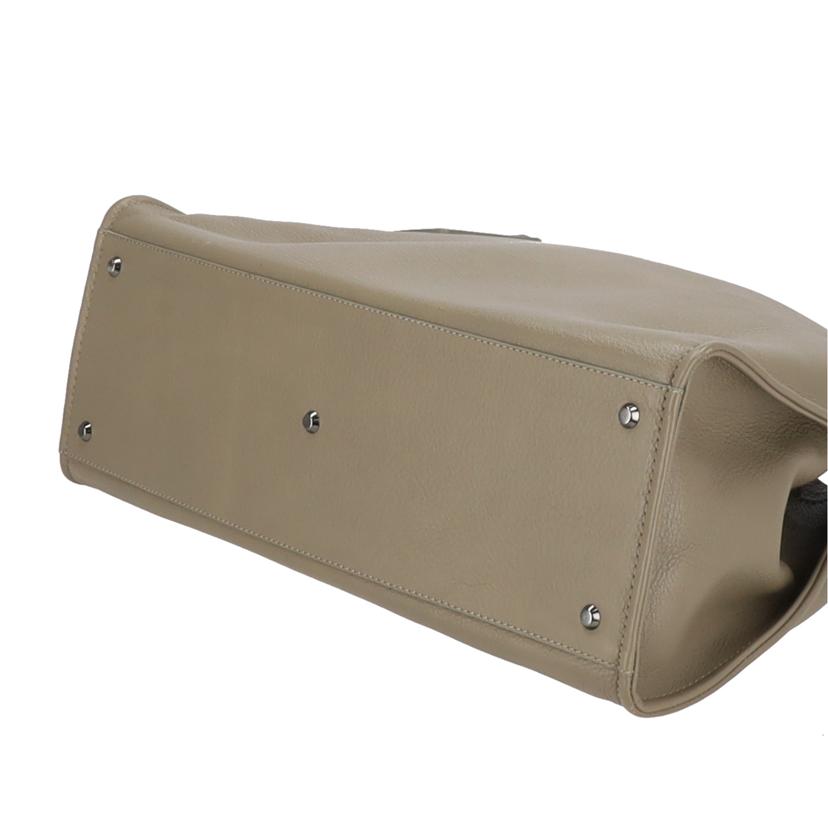 土屋鞄 土屋鞄/クラルテ／アークキャリートート／グレージュ//Aランク/91