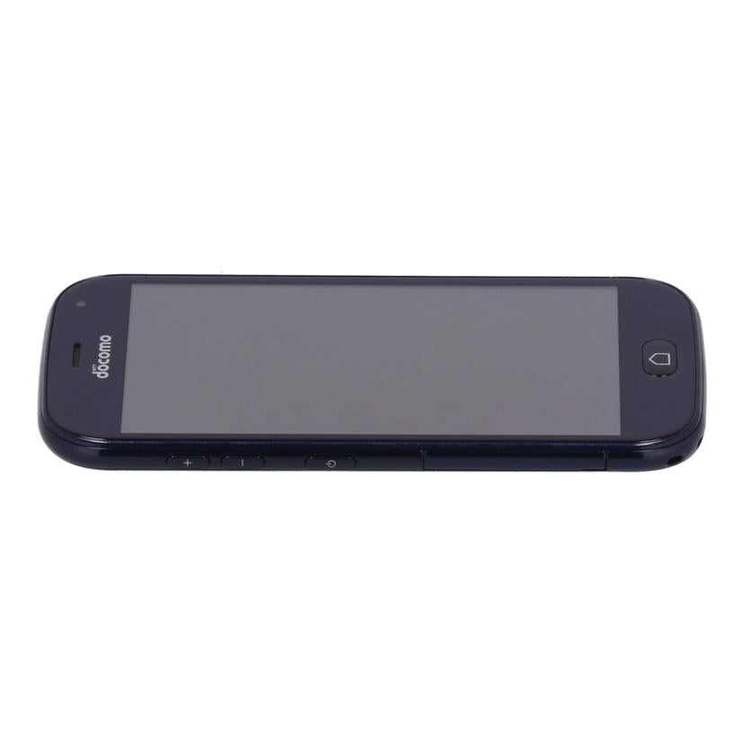 FUJITSU　FCNT　docomo 富士通 フジツウ　/スマートフォン／らくらくスマートフォン　32GB/F-42A//2eOa077c/Bランク/78