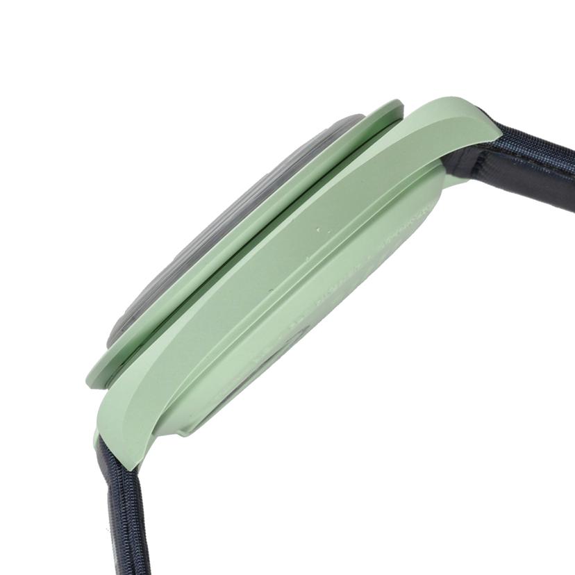 OMEGA×swatch オメガ×スウォッチ/ムーンスウォッチ／MISSION　ON　EARTH／クオーツ/SO33G100//Aランク/94