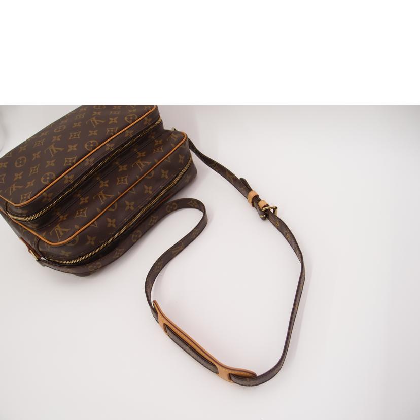 LOUIS　VUITTON/ナイル／モノグラム/M45244//AR0***/Aランク/69