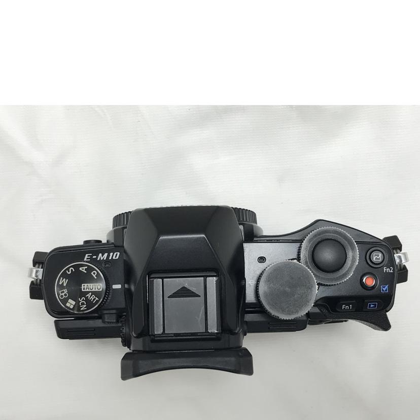 OLYMPUS オリンパス/OM-D ミラーレス一眼/E-M10//V5NF82172/ABランク/51