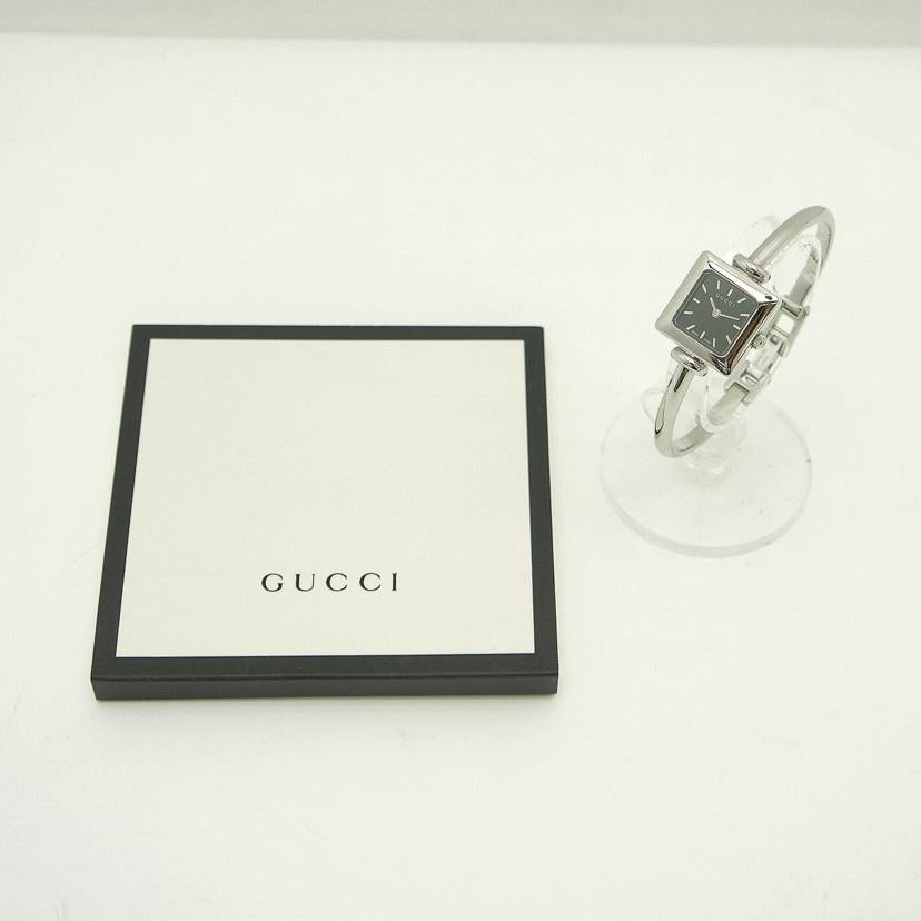 GUCCI グッチ/バングルウォッチ・ブラック／レディース／クオーツ/1900L//182*****/Aランク/92