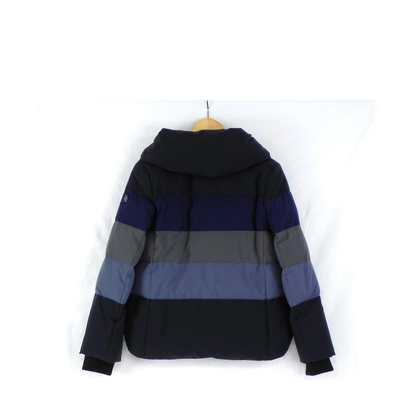 新品未使用品　pinore ダウンジレ　38サイズ 新品PINORE ダウンコート サイズ38 PINORE ピノーレ ダウンコート 低