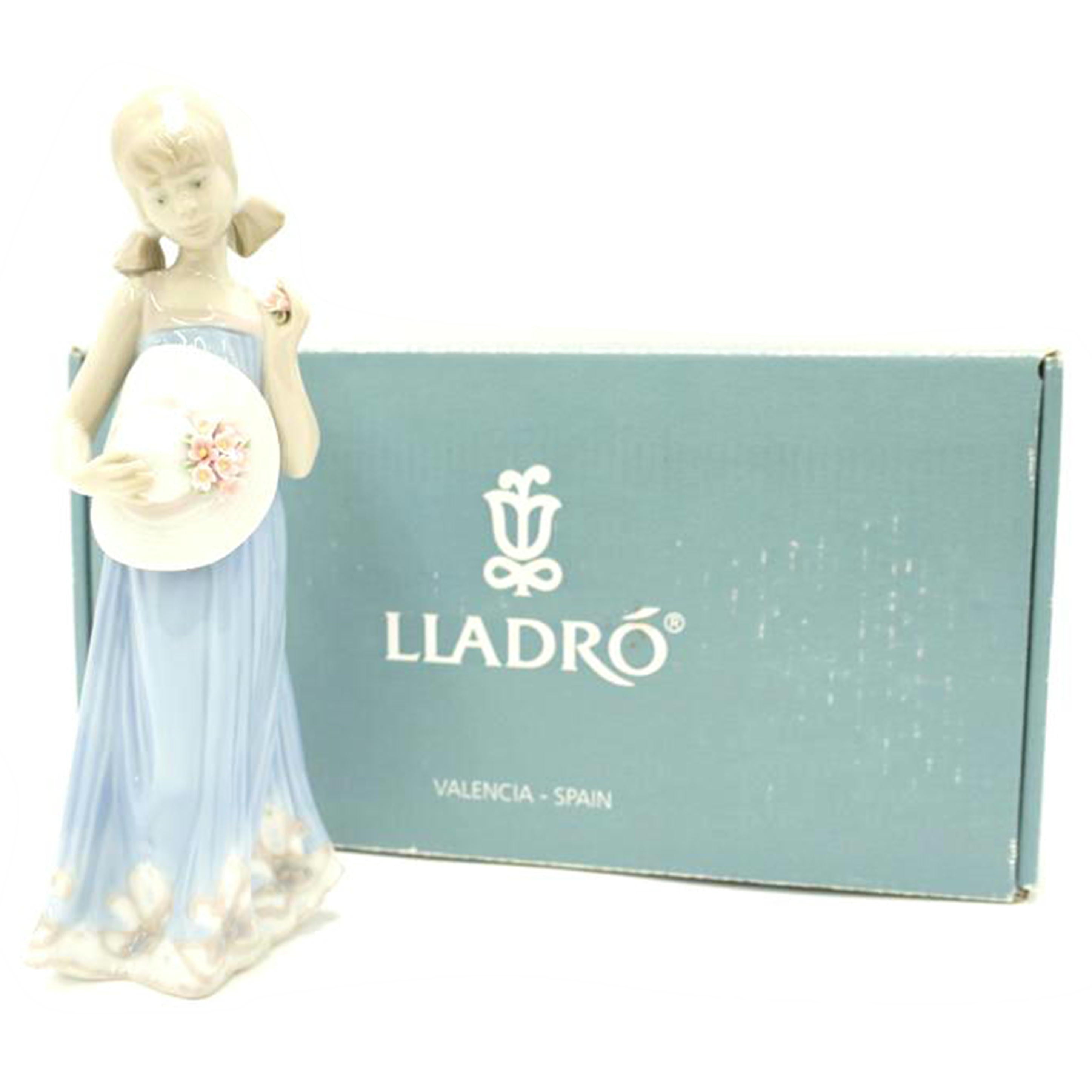 リヤドロ リヤドロ/リヤドロ　少女コートニイ　5648//SAランク/69