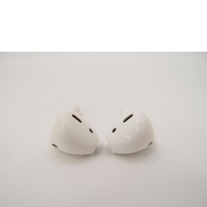 Apple アップル/AirPods　第2世代/PV7N2J/A//GFFC2HG8LX2Y/ABランク/69