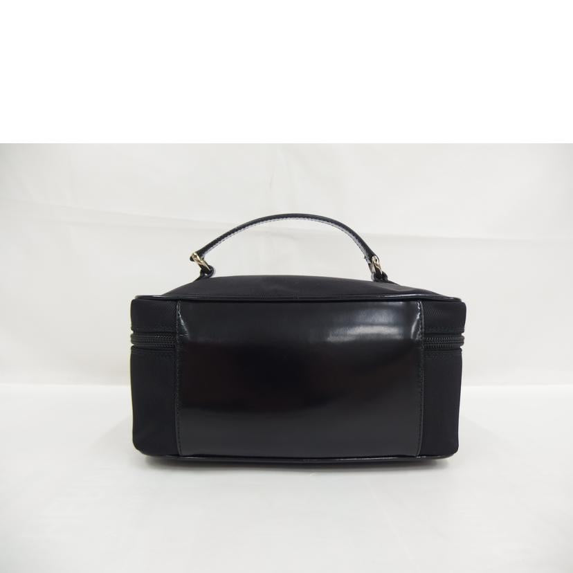 GUCCI グッチ/レザーバンブーバニティー/032.1956.0150//Aランク/82