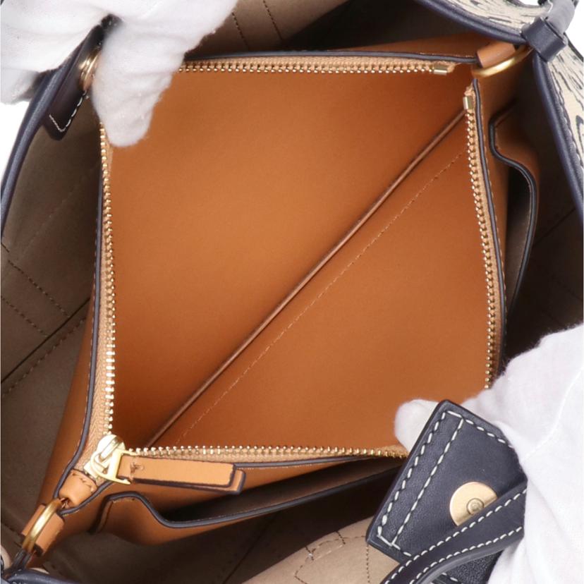 TORY　BURCH トリーバーチ/モノグラム　スモールトリプルコンパートメント　トートバッグ//ABランク/24