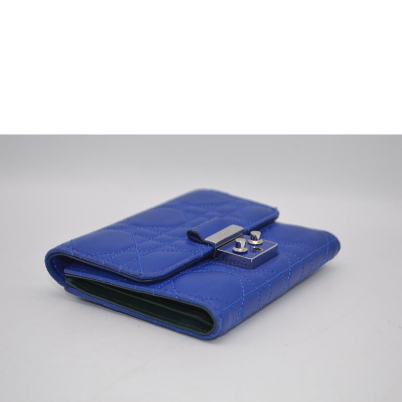 Christian　Dior クリスチャンディオール/レディディオールカナージュコンパクトレザー財布//33-*******/ABランク/89