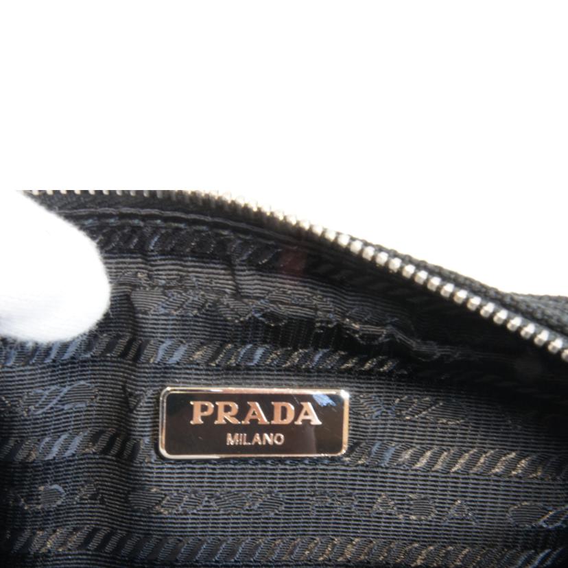 PRADA プラダ/キャンバススクエアポーチブラック//204/Aランク/92