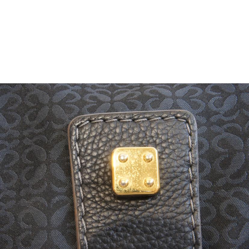 LOEWE/アナグラム総柄ナイロンショルダーブラック//Aランク/92