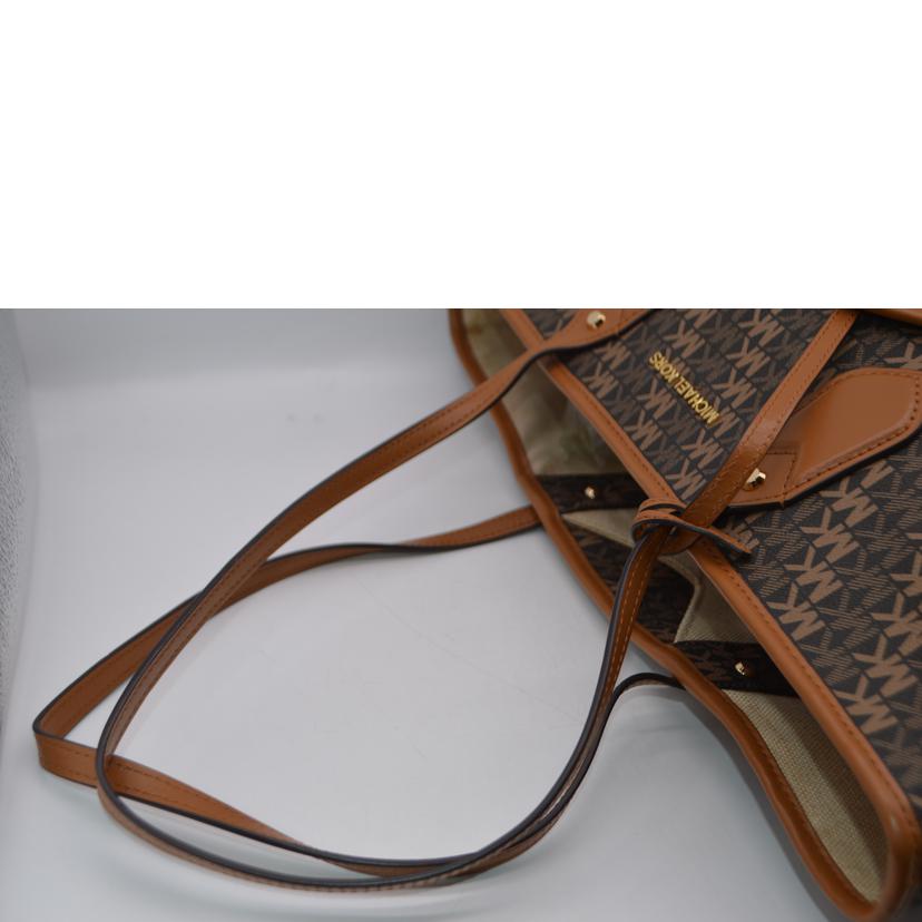 MICHAEL　KORS マイケルコース/エヴァMKシグネチャーラージトートバッグ/30S9GV0T7B//ABランク/89