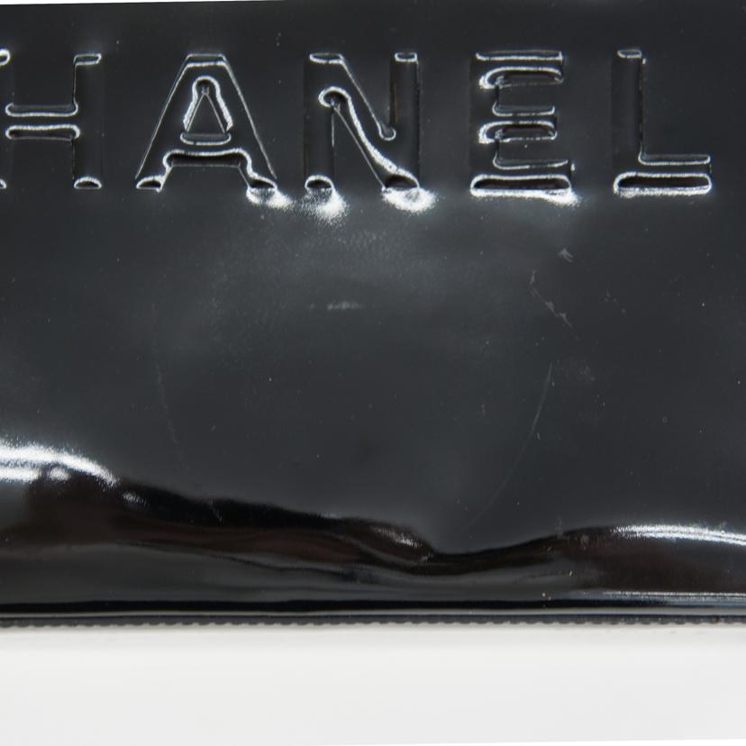 CHANEL シャネル/ロゴエンボスパテントレザーミニトート//625****/ABランク/24