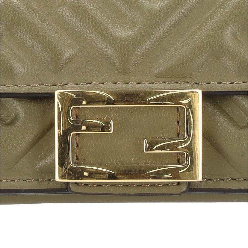 FENDI フェンディ/MICRO　TRI－FOLD　コンパクトウォレット/8M0395-AAJD-209-1508//ABランク/91