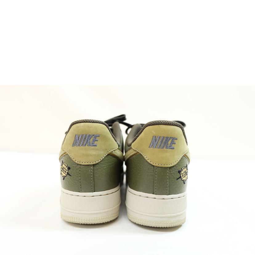 NIKE ナイキ/エアフォース1＇07　LX/DA8482-200//Aランク/71