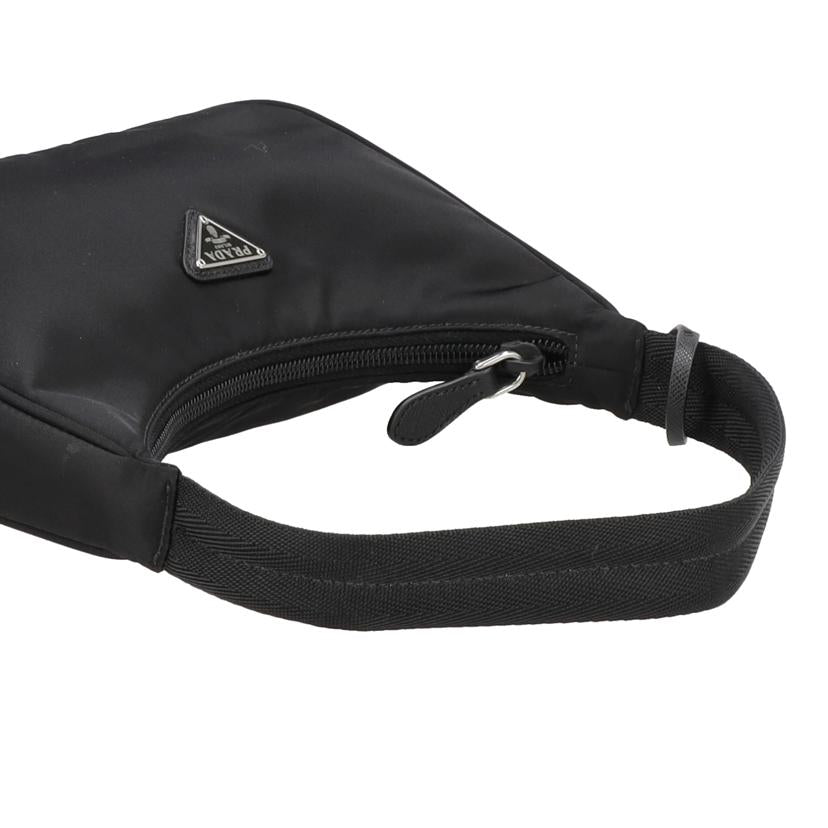 PRADA プラダ/Re－Edition　2000　トライアングルロゴナイロンバッグ/1NE515//Aランク/91