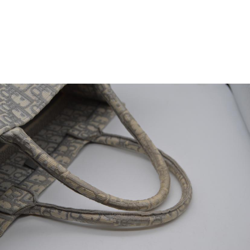 Christian　Dior クリスチャンディオール/ブックトートミディアム／オブリークエンブロイダリー/M1296ZRIW_M201//50-*******/ABランク/89