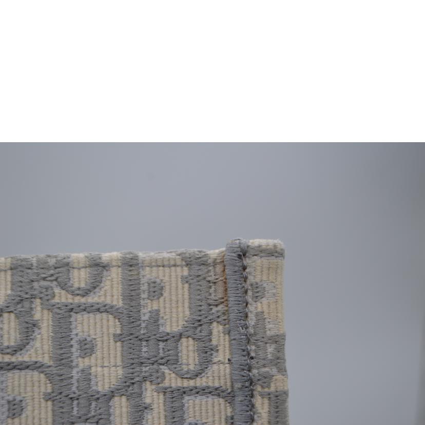 Christian　Dior クリスチャンディオール/ブックトートミディアム／オブリークエンブロイダリー/M1296ZRIW_M201//50-*******/ABランク/89