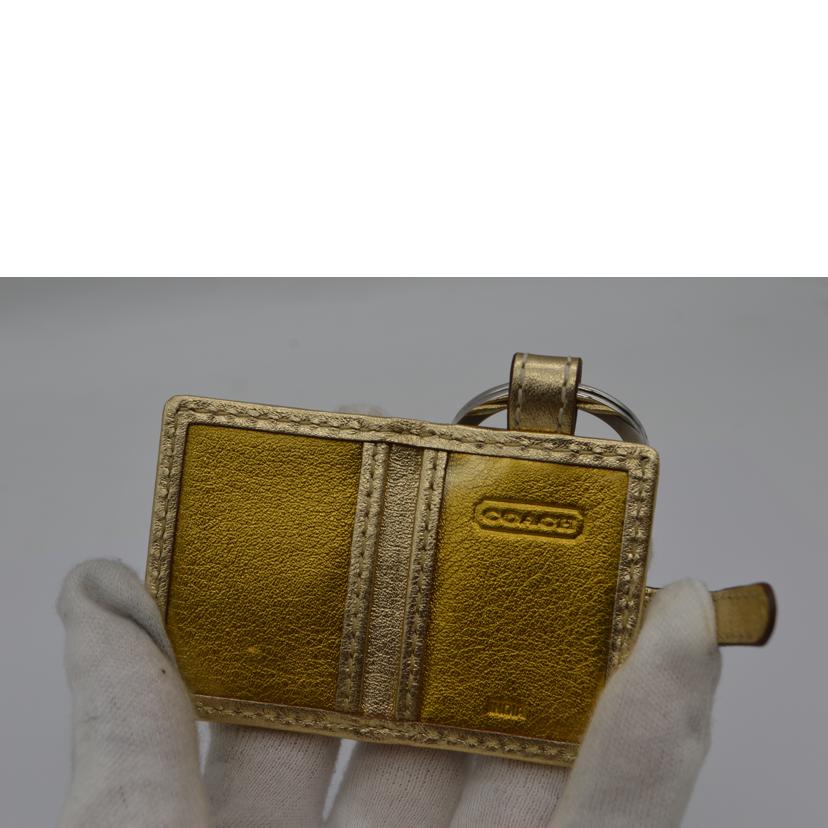 COACH コーチ/シグネチャーハートブックキーホルダー/F61848//SAランク/89