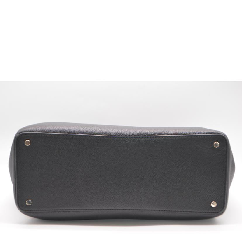kate　spade ケイトスペード/モネトリプルコンパートメントラージレザートート/WKRU6489//Aランク/89