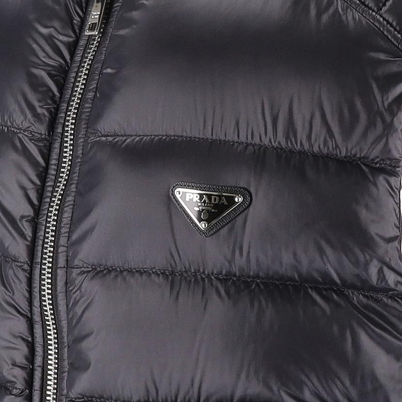PRADA／25 プラダ/PRADAナイロンダウンベスト／ブラック/#50//SAランク/75
