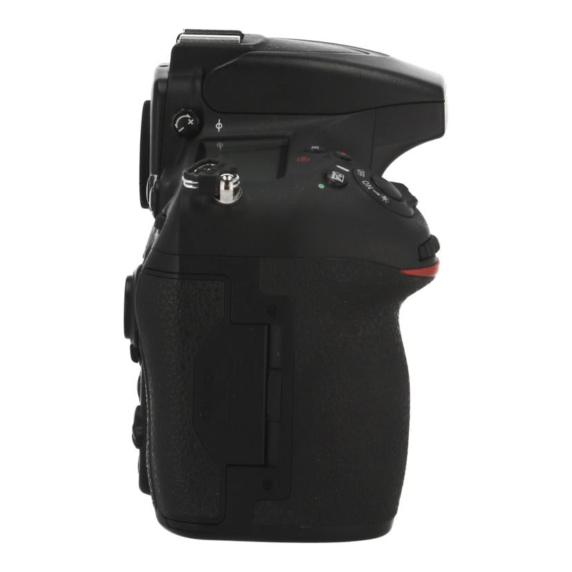 Nikon ニコン　/デジタル一眼　ボディ/D810 ﾎﾞﾃﾞｨ//2048504/Bランク/69