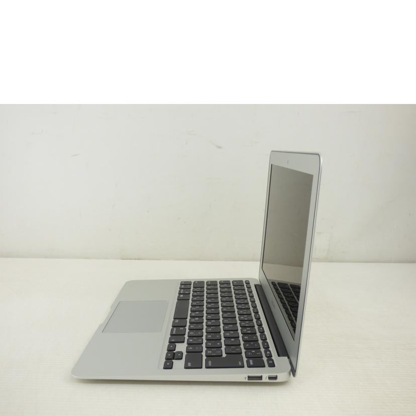 Apple アップル/MacBook　Air（11インチ，Mid　2012）/MD224J/A//C02K34TWDRV7/Bランク/64