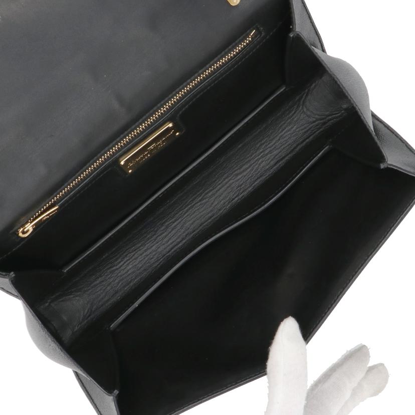 Ferragamo フェラガモ/Ferragamo/ヴェラリボンチェーンショルダー//AU2******/Bランク/75