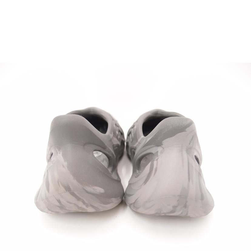 adidas ｱﾃﾞｨﾀﾞｽ/adidas　YEEZYFORM　//Aランク/69