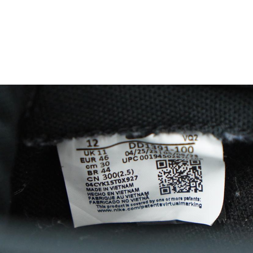 ＮＩＫＥ ナイキ/ＮＩＫＥ　ＤＵＮＫ　ＬＯＷ　ＲＥＴＲＯ　３０．０/DD1391-100//ABランク/67