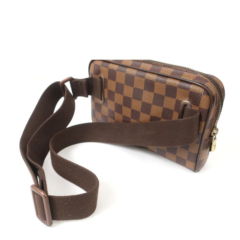 LOUIS　VUITTON ルイヴィトン ルイ・ヴィトン ビトン ダミエ・エベヌ 市松模様 ブラウン 茶 ショルダーバッグ ハンドバッグ トートバッグ ブラウン メンズ レディース 定番 人気 ＬＶ 斜め掛け 肩がけ/バム・バッグ・ブルックリン／ダミエ／エベヌ　ボディバッグ/N41101//CA0***/Bランク/65