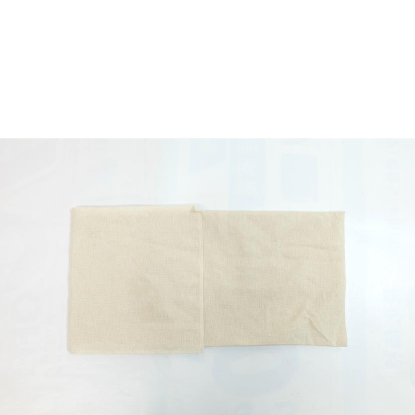 　　MARC　JACOBS ﾏｰｸｼﾞｪｲｺﾌﾞｽ/ザジャガードカメラバック/M0017028 263//Bランク/71