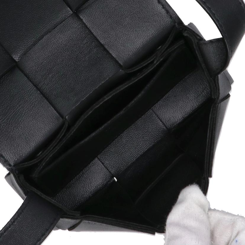 ボッテガヴェネタ BOTTEGA VENETA カセット ミニショルダー マキシイントレチャート レザー ブルー 666688 中古 新入荷 OB1506 ボッテガヴェネタ BOTTEGA VENETA カセット ミニショルダー マキシ