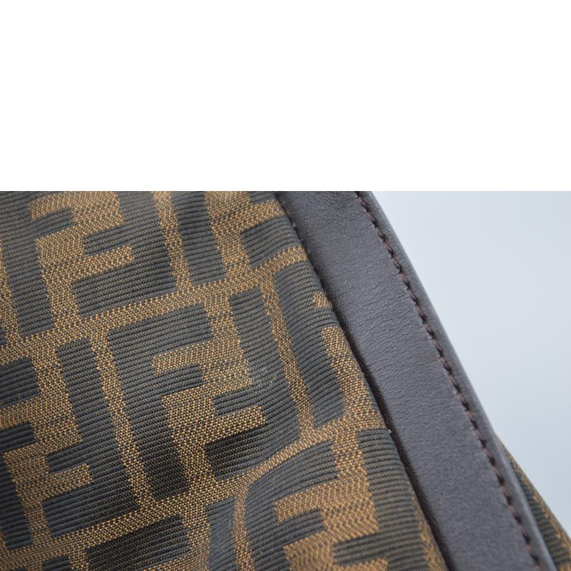 FENDI フェンディ/ズッカラインショルダーレザートート/8BR652-JWU//128*****/ABランク/89