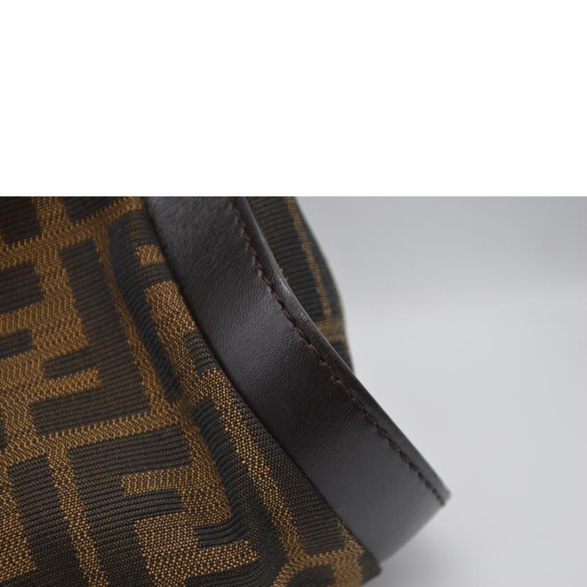 FENDI フェンディ/ズッカラインショルダーレザートート/8BR652-JWU//128*****/ABランク/89