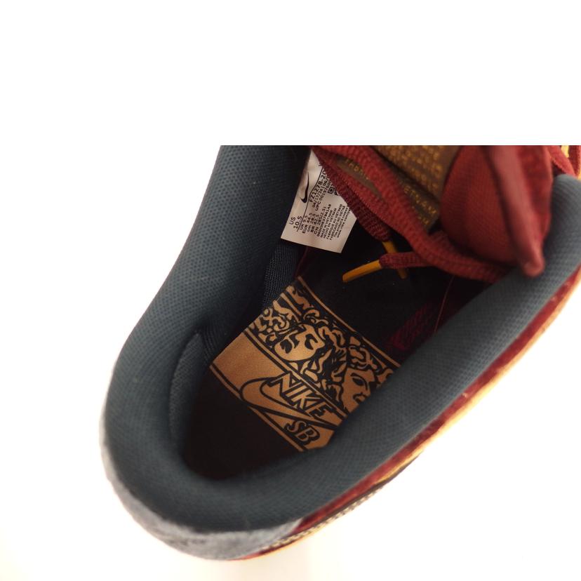 NIKE ナイキ/Nike　SB　Dunk　Low　Pro　City　of　Cinema／Celestial　Gold　and　Dark　Team　Red/FZ1278-200//ABランク/82