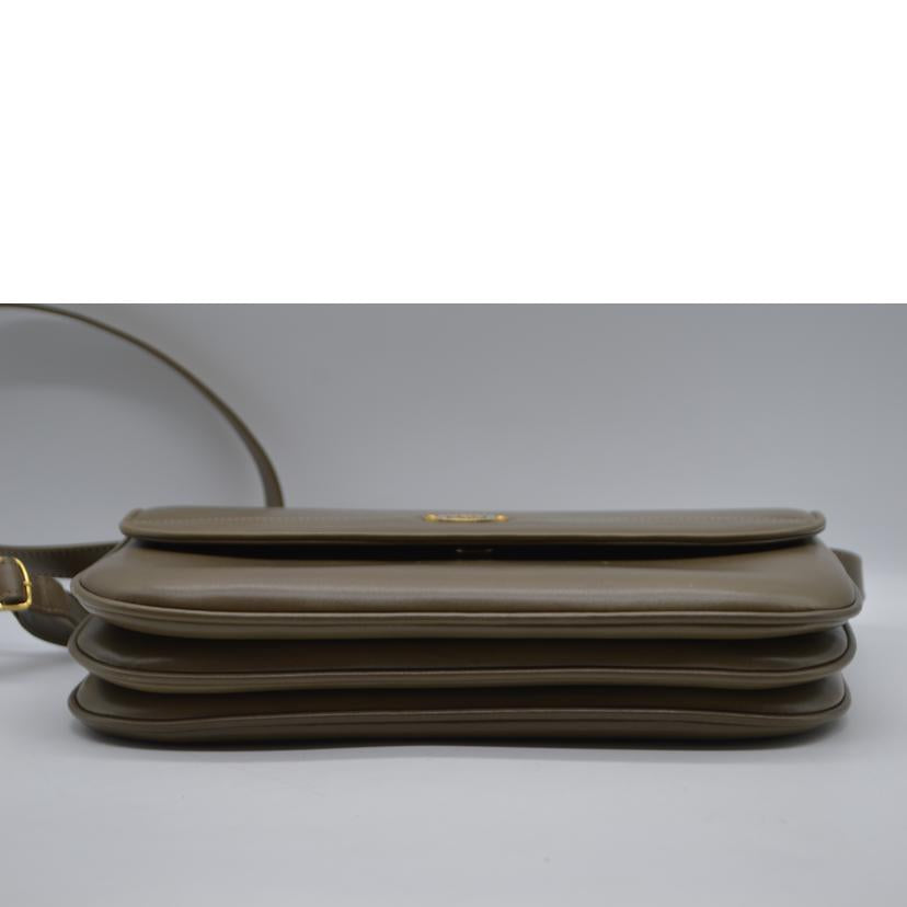 GUCCI グッチ/オールドグッチヴィンテージレザーショルダー／カーキ/004･106･0024//ABランク/89