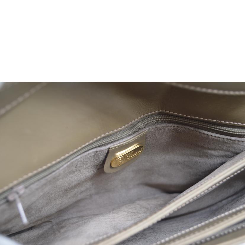 GUCCI グッチ/オールドグッチヴィンテージレザーショルダー／カーキ/004･106･0024//ABランク/89