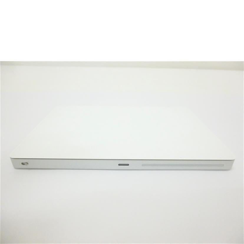 APPLE アップル/MagicTrackpad/MJ2R2J/A//CC2020202FVJ2Y1AT/ABランク/88