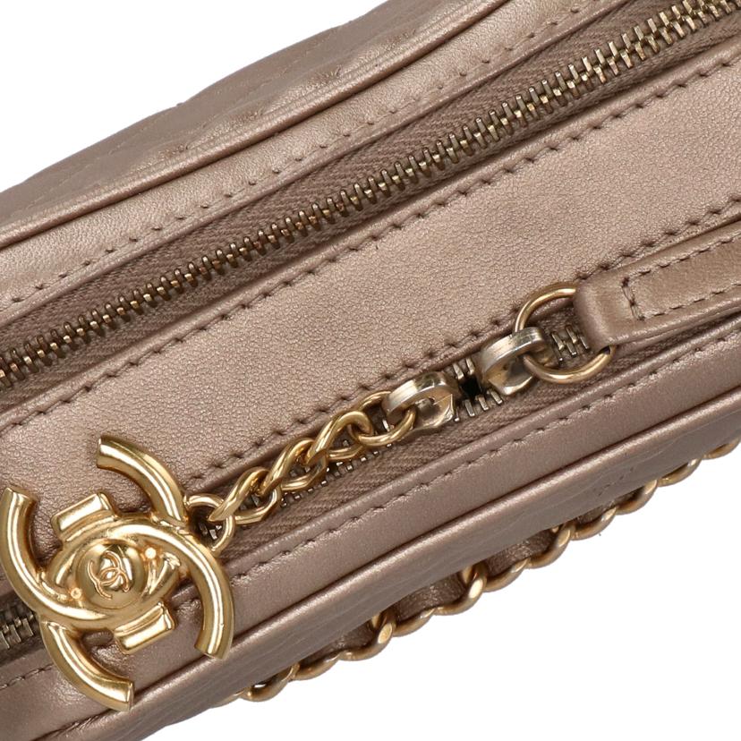 CHANEL シャネル/ミニカメラバッグ／チェーンショルダー/A92656//205*****/Aランク/24