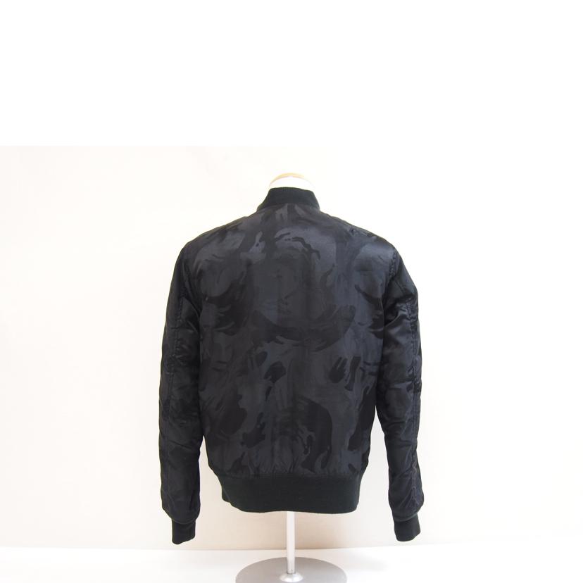 A　BATHING　APE ベイシングエイプ/迷彩MA－1//BCランク/71