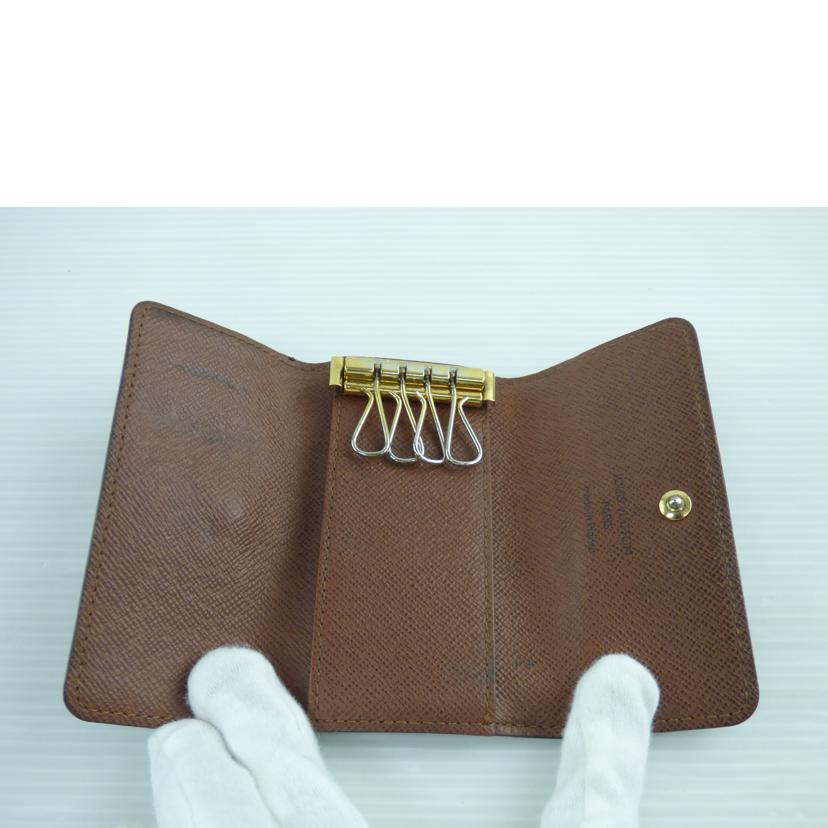 LOUIS　VUITTON ルイ・ヴィトン/ミュルティクレ4／モノグラム/M62631//CT0***/Bランク/64