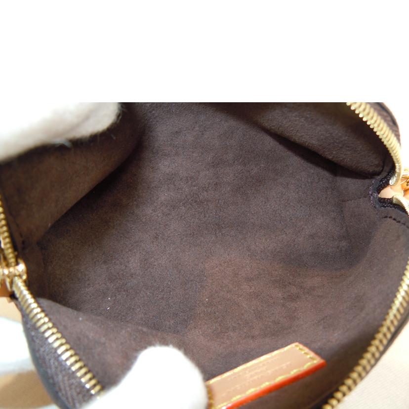 LOUIS VUITTON ルイヴィトン/コスメティックパース/モノグラム/M25653//RFI*/SAランク/92